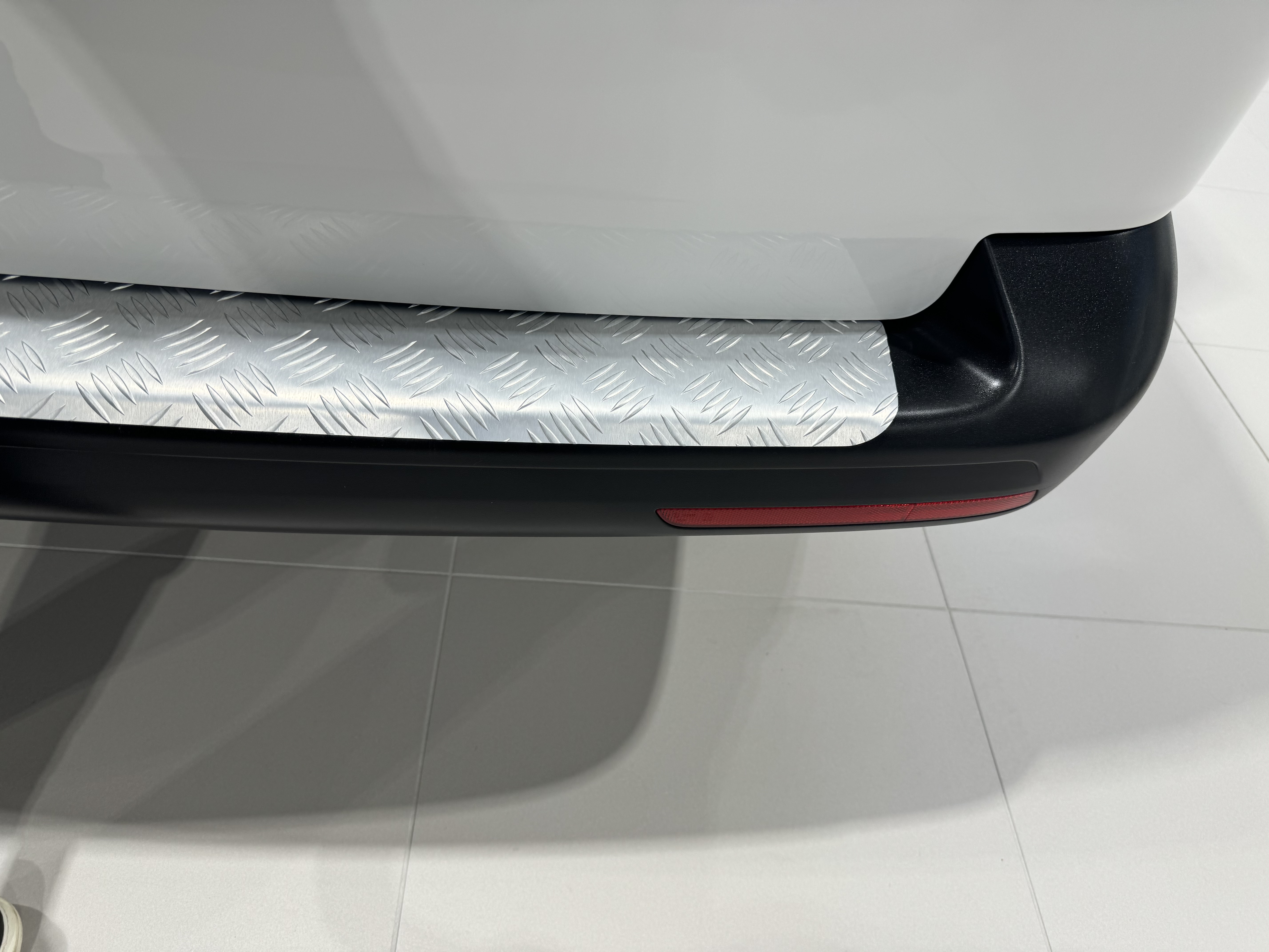 Rear Bumper Sill Cover (Silver Anodized) Aluminium (Barn Door)